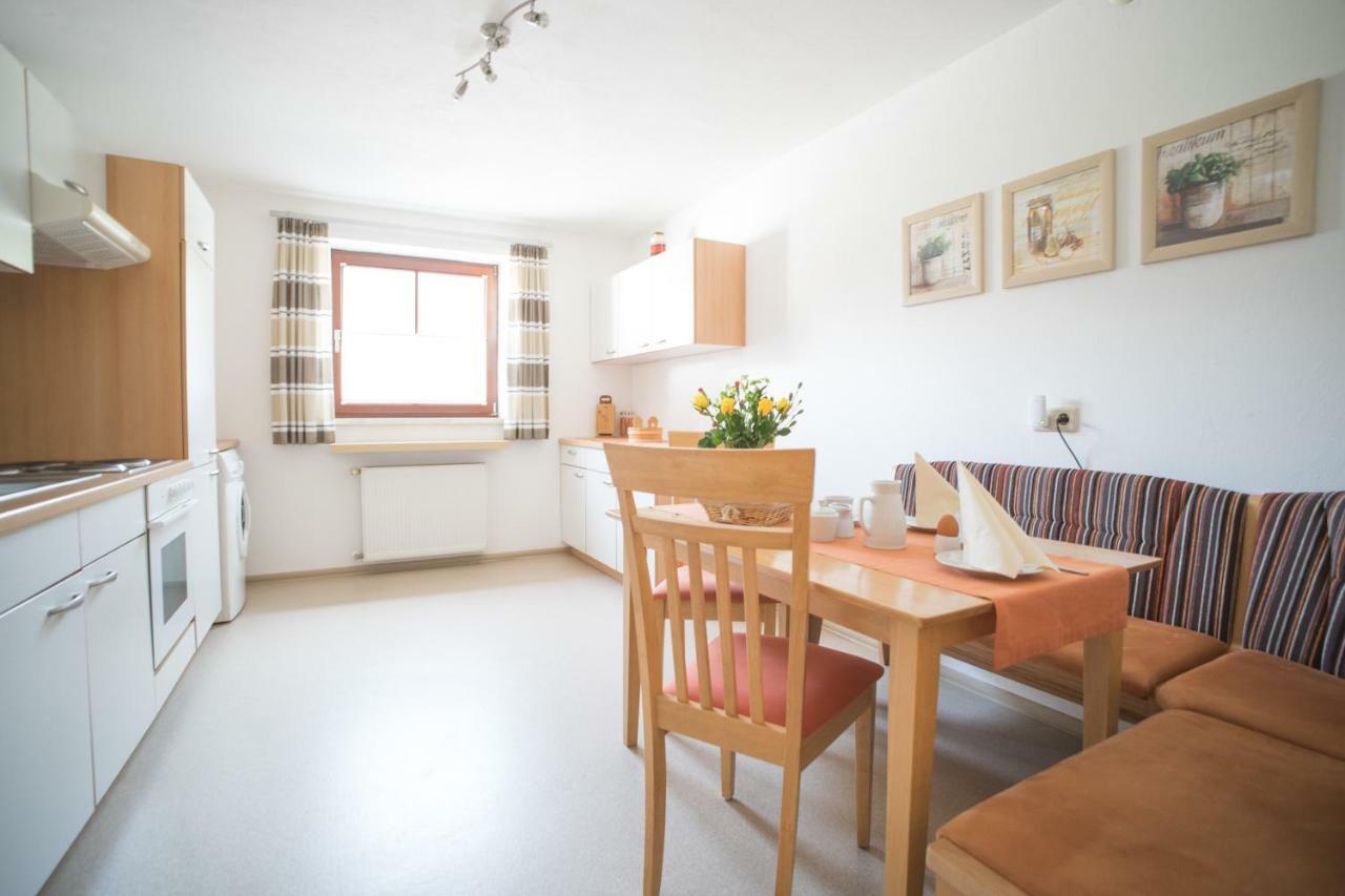 Haus Berta Apartment Лойташ Екстериор снимка